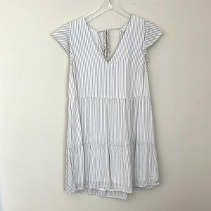 Abercrombie & Fitch White and Blue Striped linen babydoll dress. Size large.